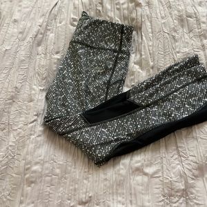 Nike cropped leggings